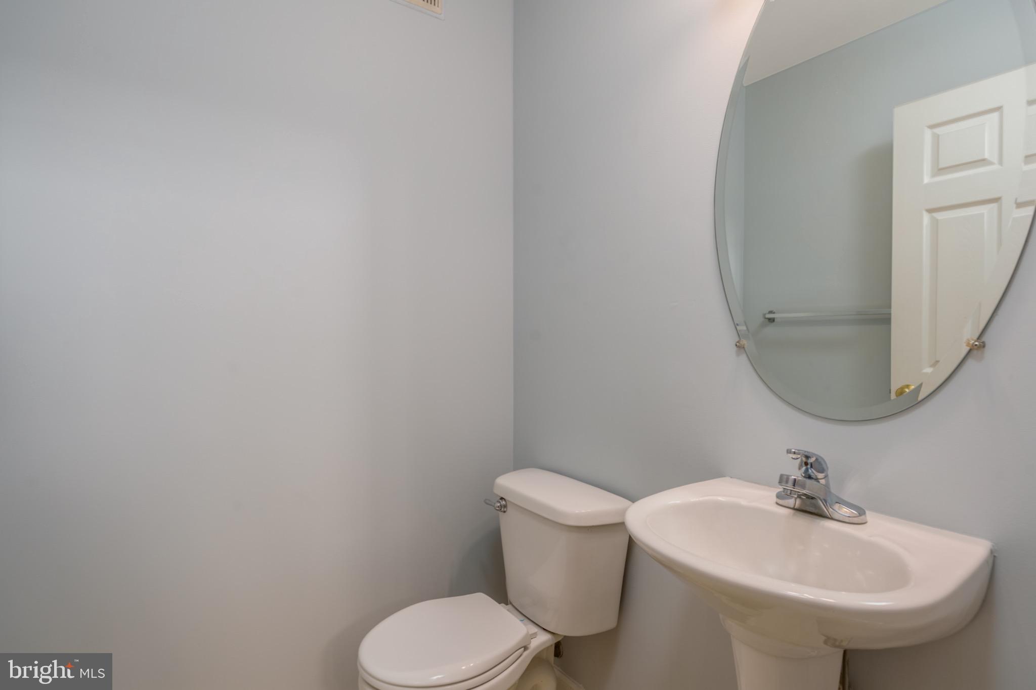 167 Springfield Circle Middletown, DE 19709 - Photo 16 of 33 Powder room