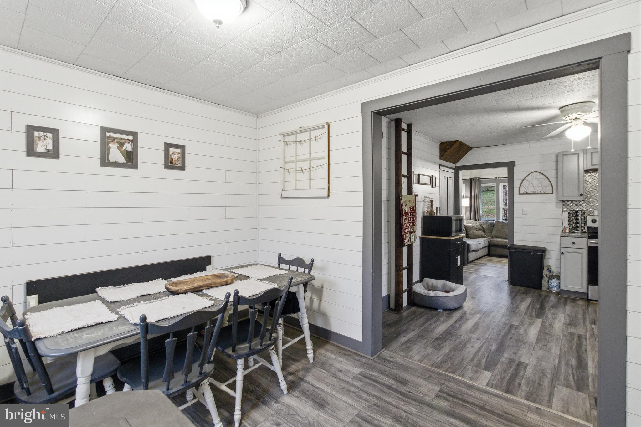 472 Bridgeport Road Curwensville, PA 16833 - Photo 10 of 19 DIning