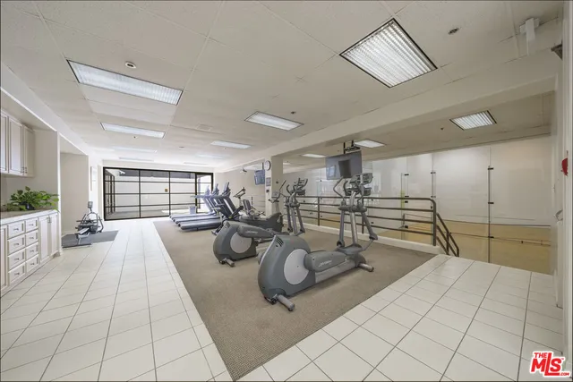 $5,000 | 600 West 9th Street, Unit 1509, Los Angeles, CA 90015