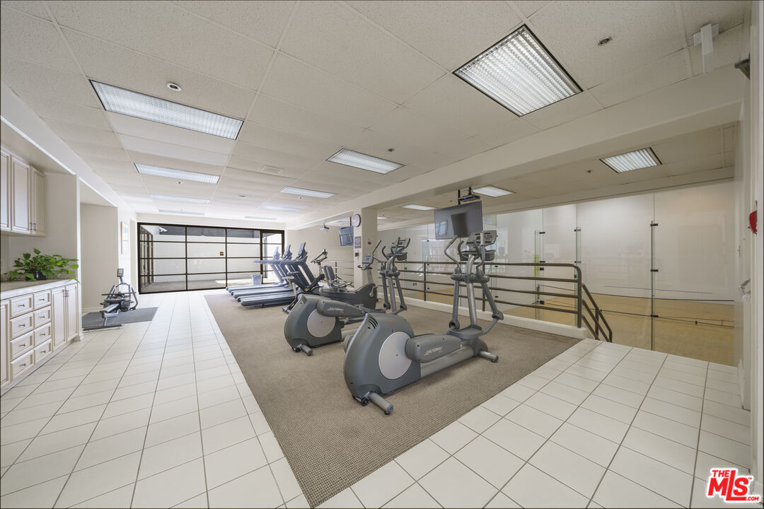 600 West 9th Street, Unit 1509 Los Angeles, CA 90015 - Photo 29 of 31