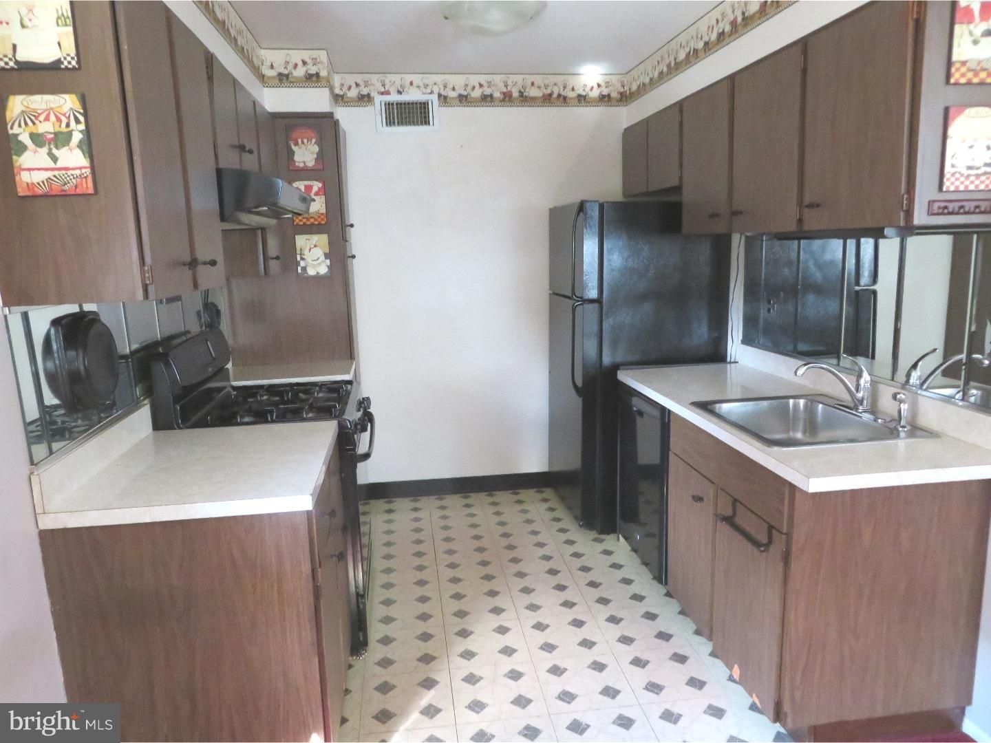 8418 Verree Road Philadelphia, PA 19111 - Photo 5 of 16 Unit #2