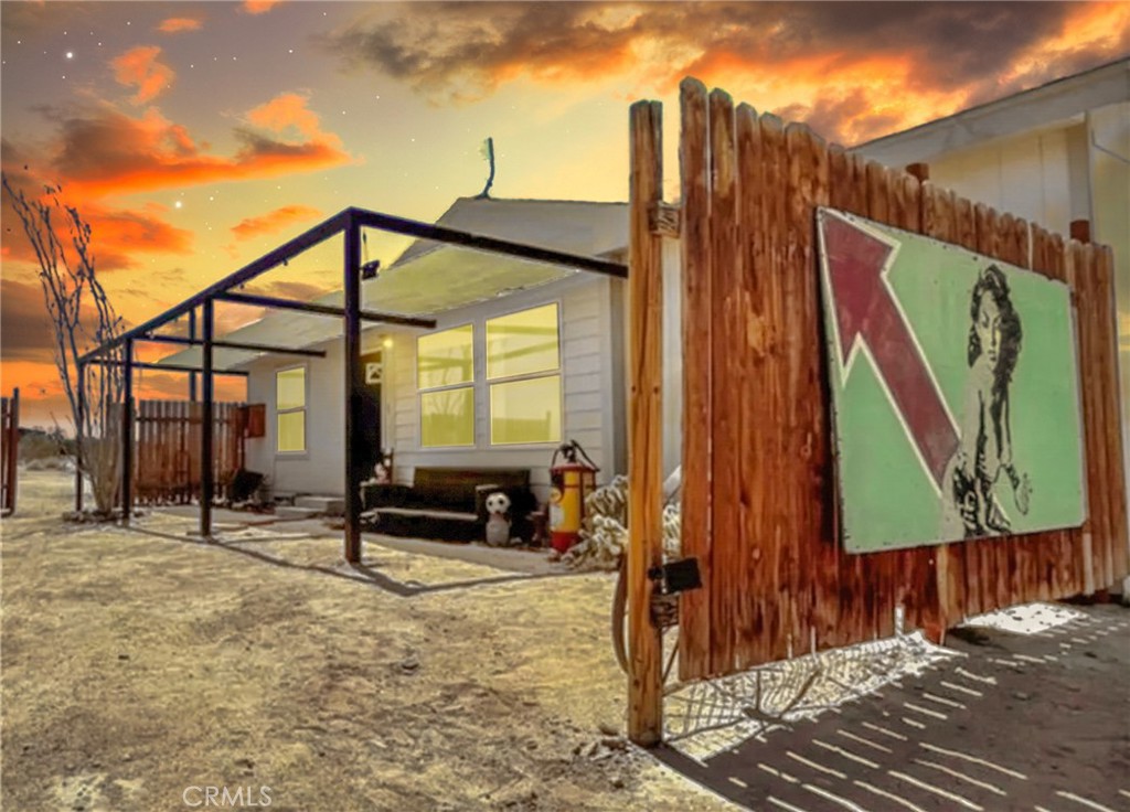 65022 Saturn Road Joshua Tree, CA 92252 - Photo 1 of 1 a view of sitting area