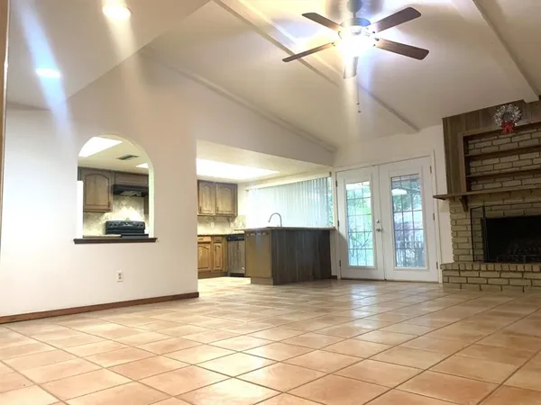$2,200 | 941 Lombardy Drive, Plano, TX 75023