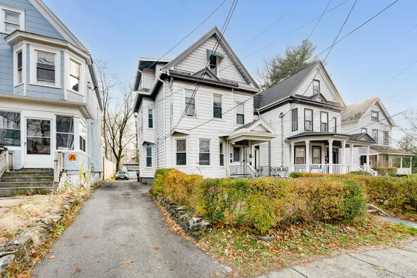 $600,000 | 12 Parker Avenue, Poughkeepsie, NY 12601