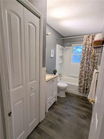 $159,900 | 5709 Elm Avenue, Raytown, MO 64133