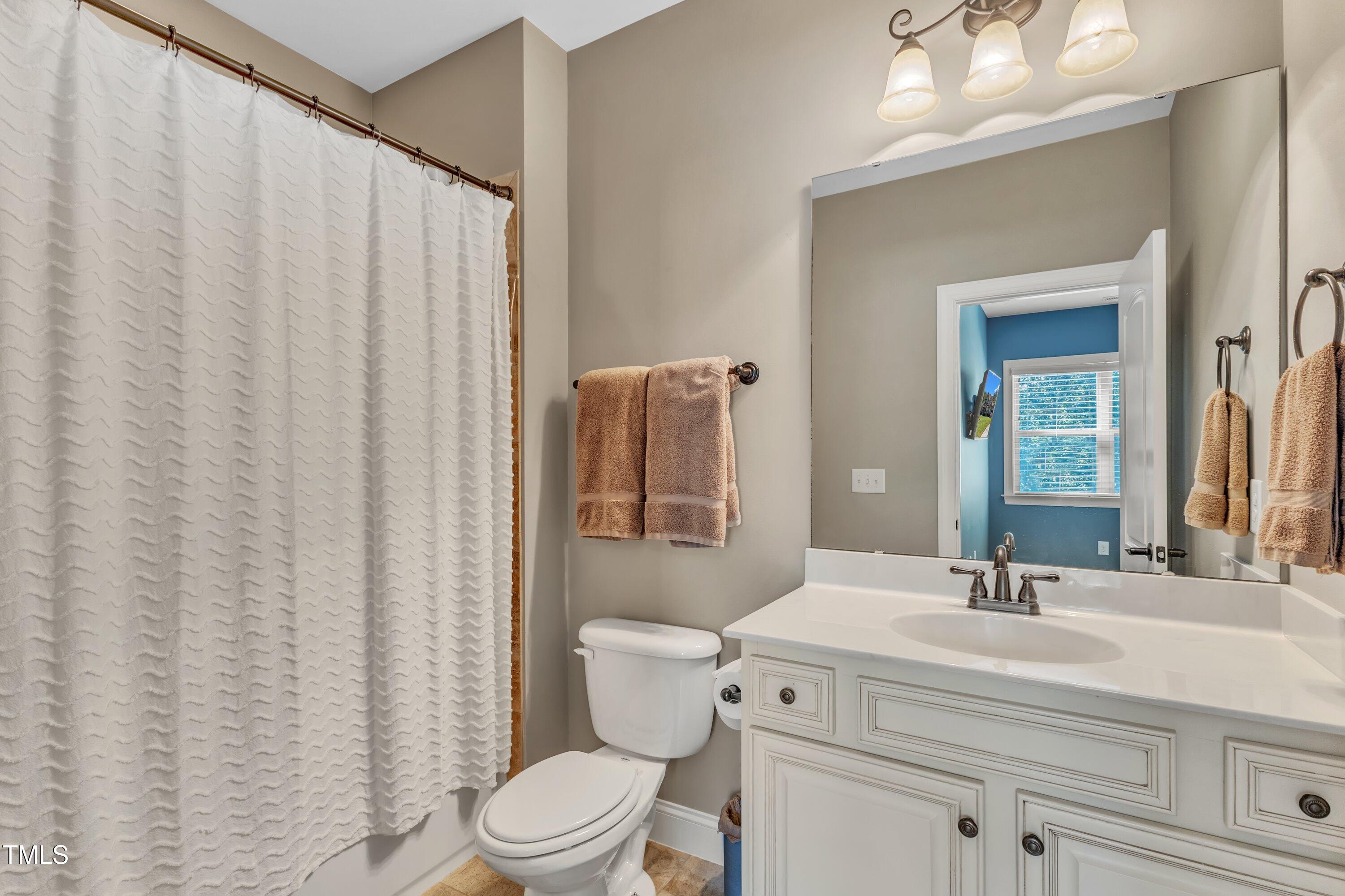 3128 McDade Farm Road Raleigh, NC 27616 - Photo 46 of 66 Hall Bath