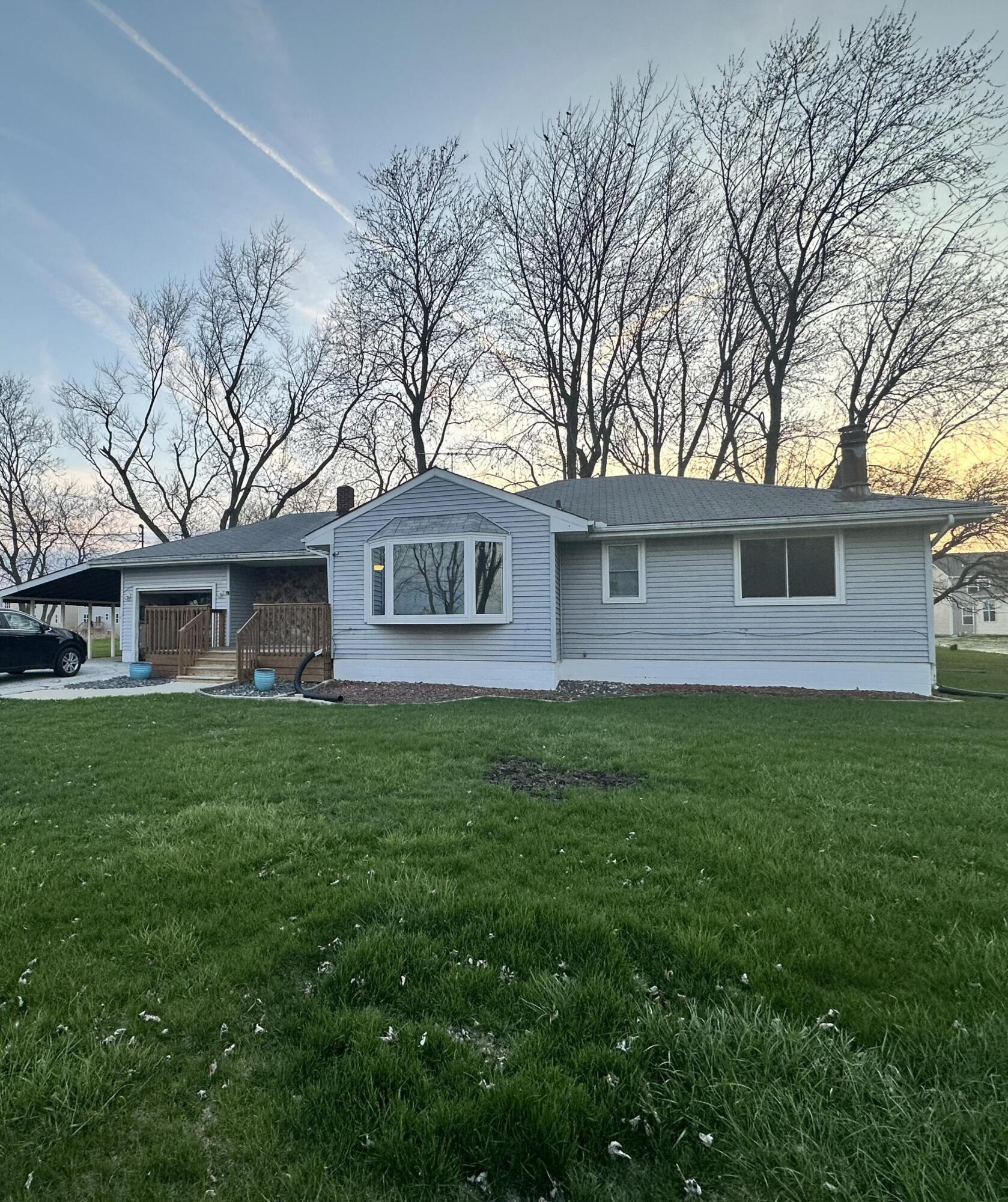 11108 Iowa Street Crown Point, IN 46307 - Photo 1 of 19 1678x2000