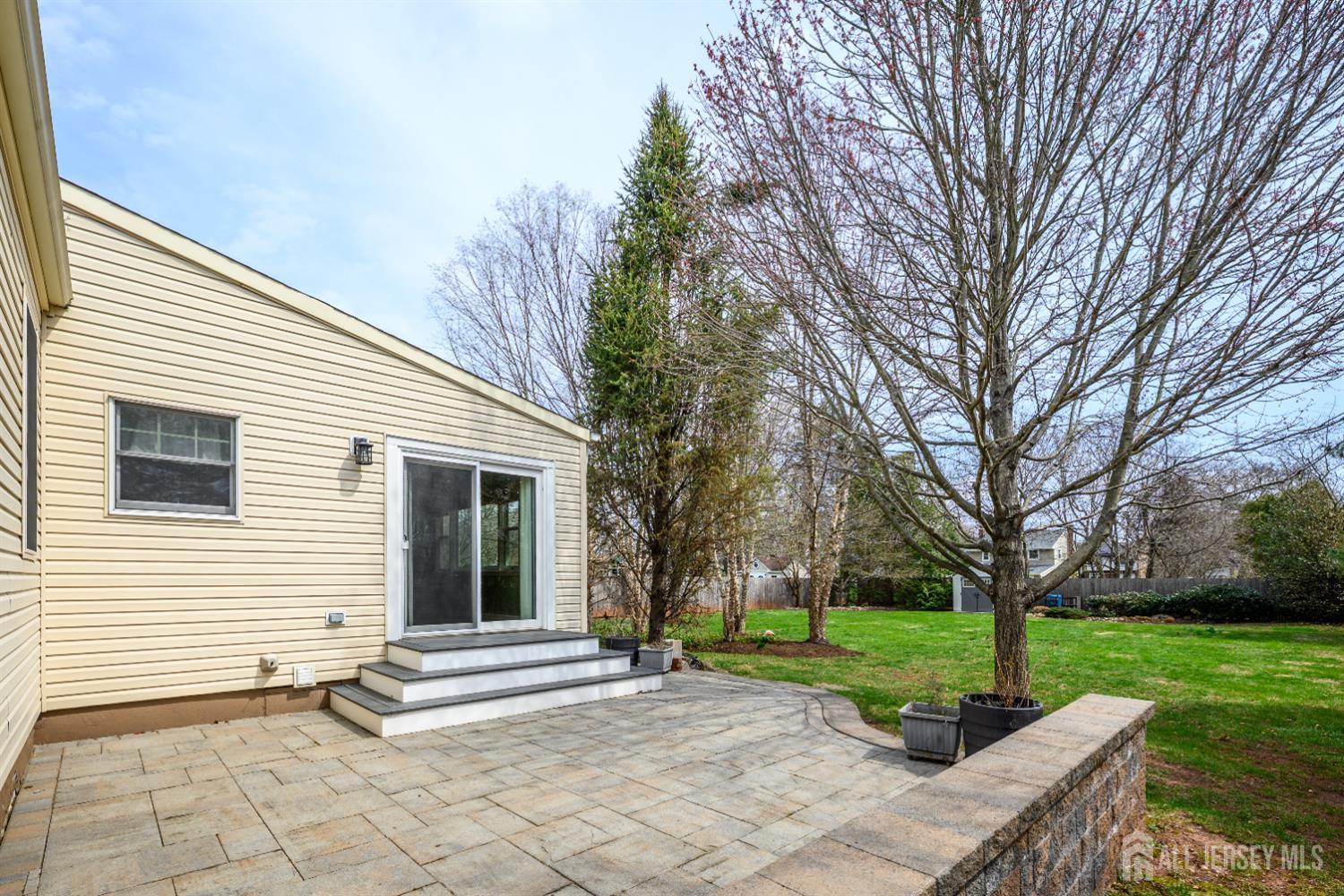 65 Wilson Road Somerset, NJ 08873 - Photo 15 of 31