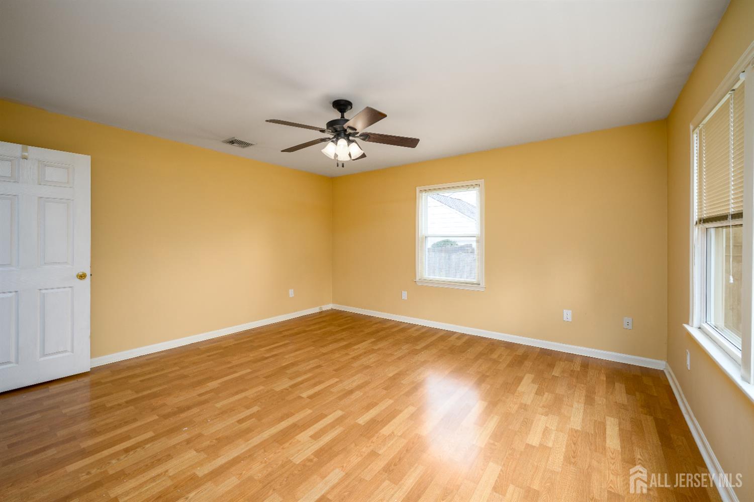 65 Wilson Road Somerset, NJ 08873 - Photo 17 of 31