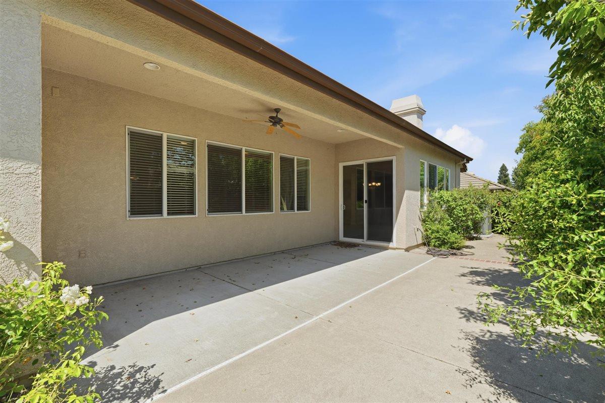 4129 Poppleton Way Carmichael, CA 95608 - Photo 46 of 48 a house view with a garden space