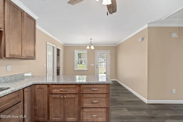 $275,000 | 214 North Walnut Street, Rose Hill, NC 28458