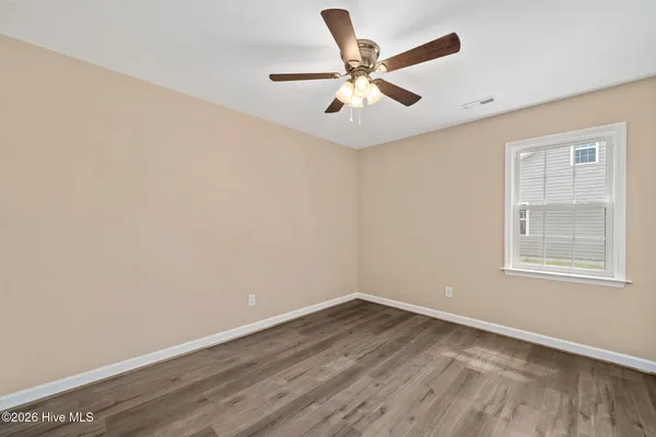 $275,000 | 214 North Walnut Street, Rose Hill, NC 28458