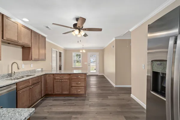 $275,000 | 214 North Walnut Street, Rose Hill, NC 28458