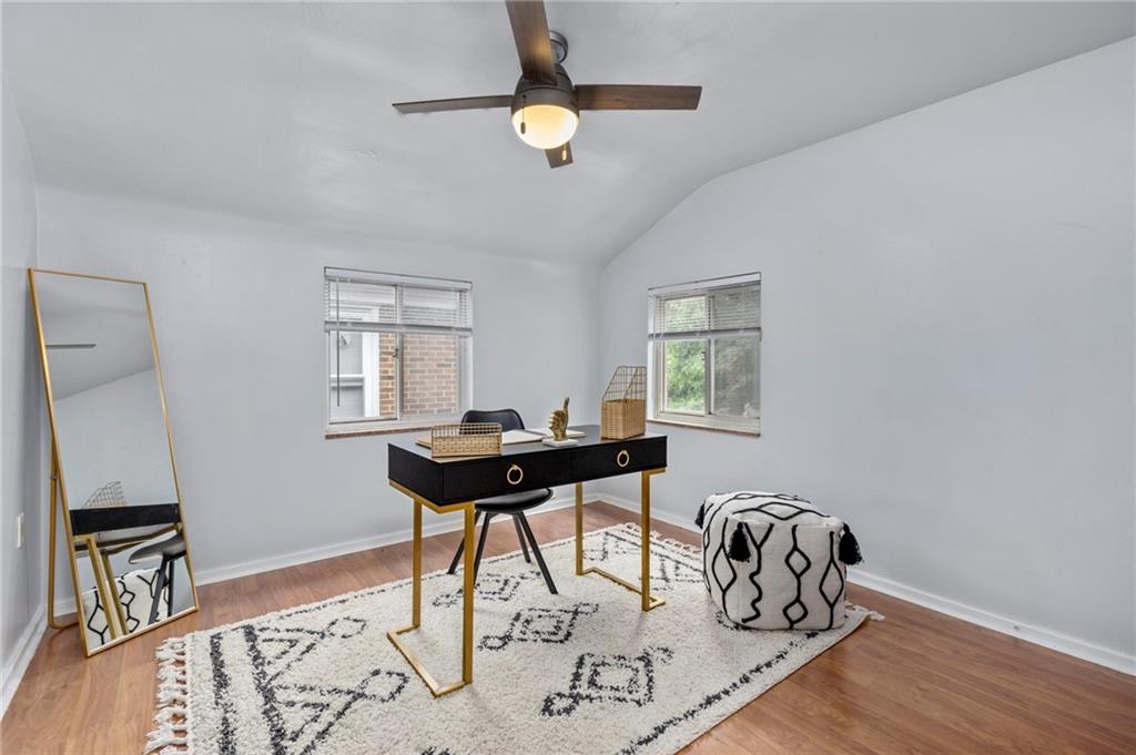 4131 Beehner Road Pittsburgh, PA 15217 - Photo 13 of 22 Gallery Image 13