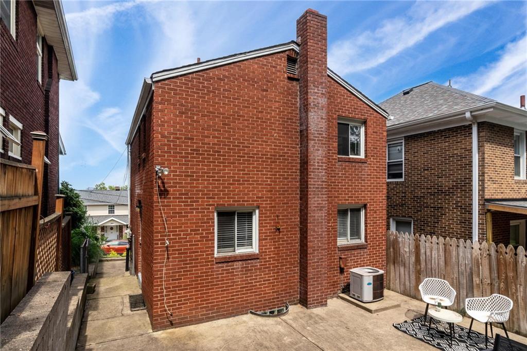 4131 Beehner Road Pittsburgh, PA 15217 - Photo 18 of 22 Gallery Image 18