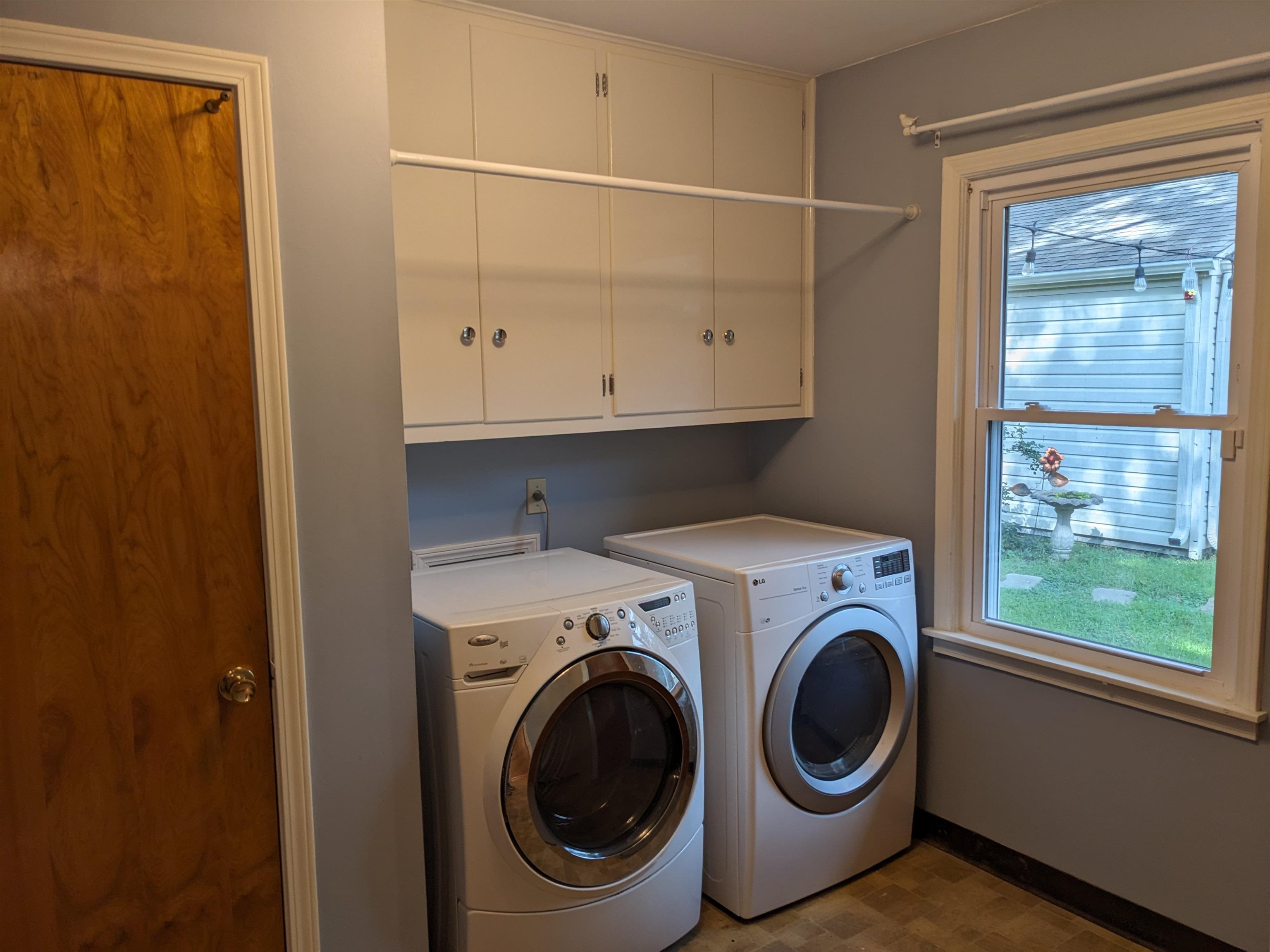 4696 Kaye Road Memphis, TN 38117 - Photo 18 of 39 a view of storage and utility room with washer and dryer