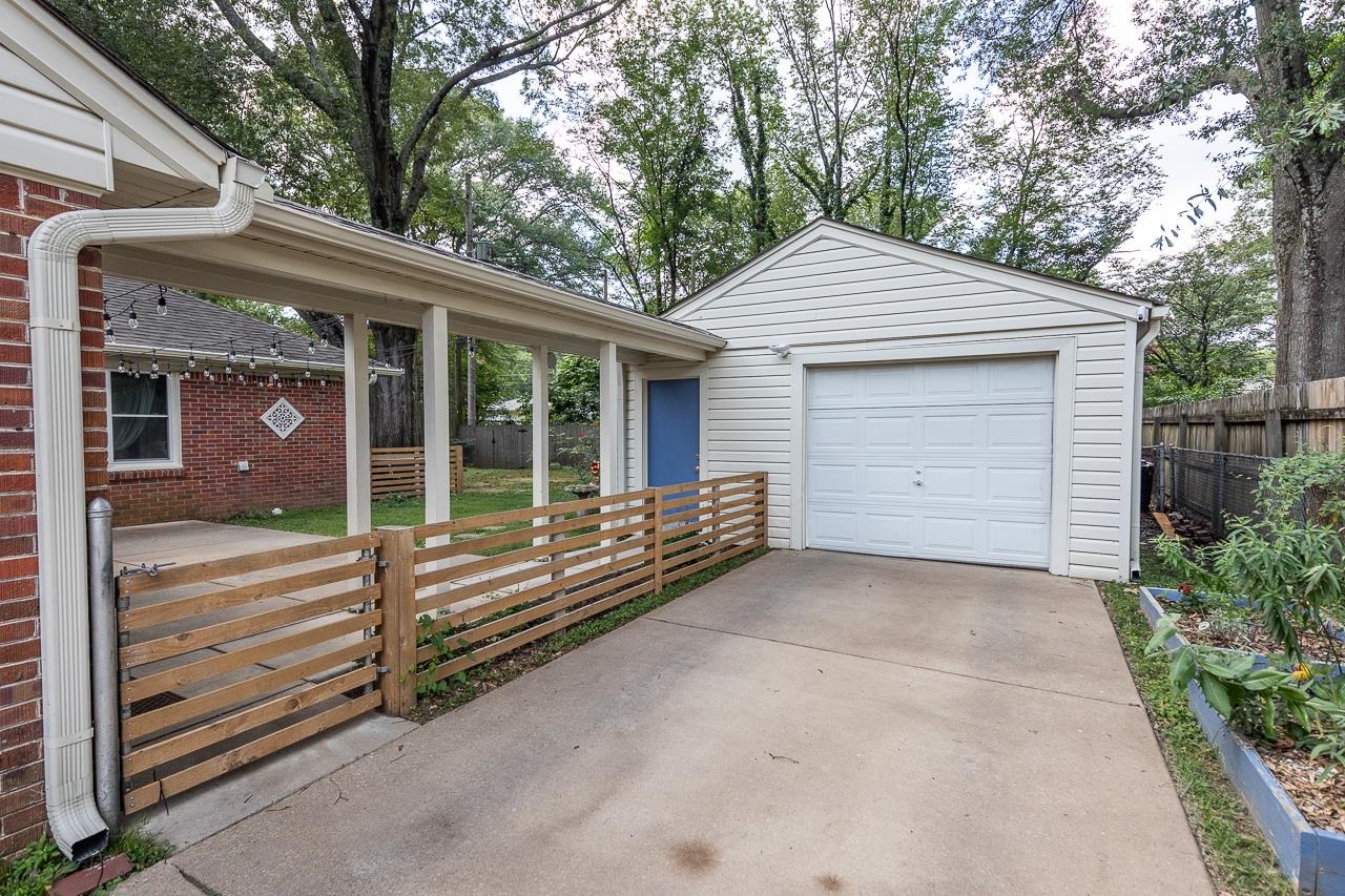 4696 Kaye Road Memphis, TN 38117 - Photo 35 of 39