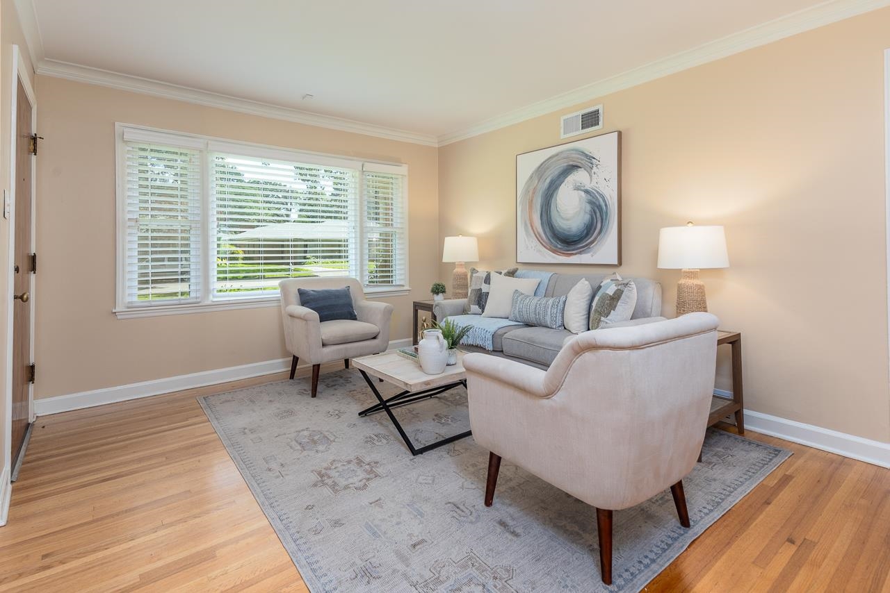 4696 Kaye Road Memphis, TN 38117 - Photo 7 of 39 a living room with furniture and a window
