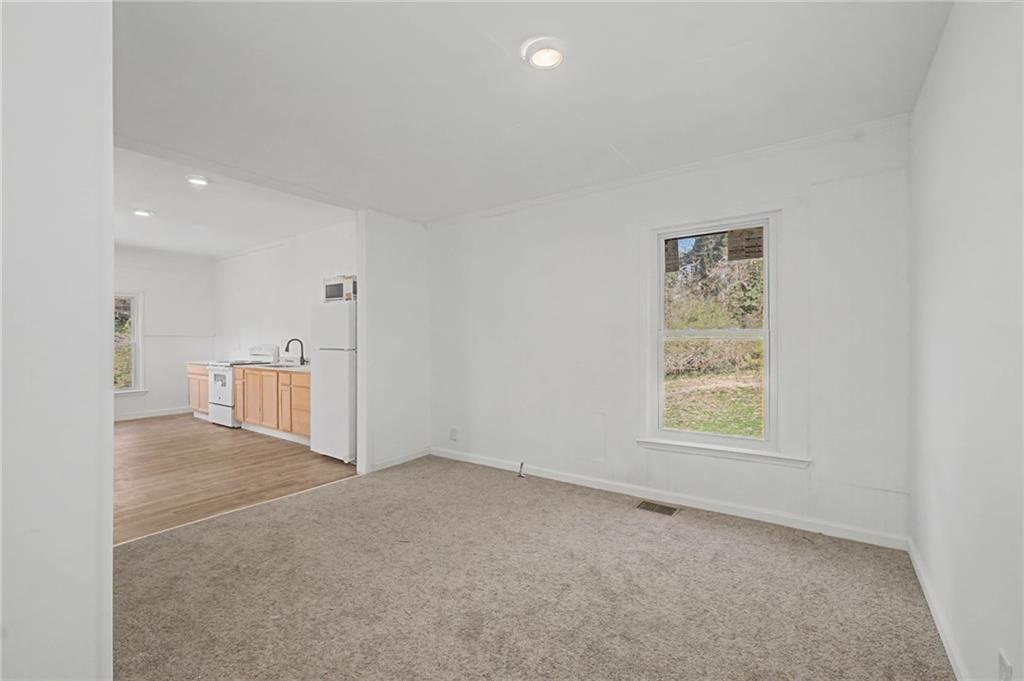 349 Ross Street Northeast Rome, GA 30161 - Photo 8 of 17 Gallery Image 8