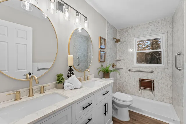 $399,000 | 5610 Spencer Brook Drive Northwest, Cambridge, MN 55008