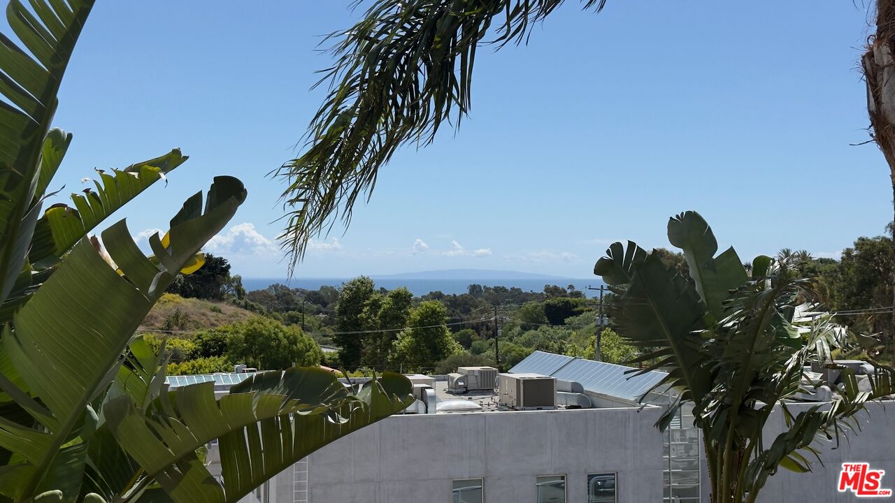 6465 Kanan Dume Road Malibu, CA 90265 - Photo 6 of 14 a picture of houses with outdoor space