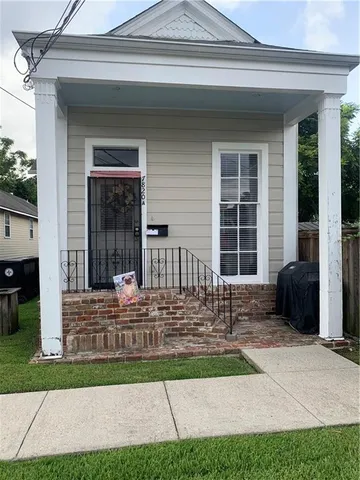 $1,100 | 7820 Cohn Street, Unit A, New Orleans, LA 70118