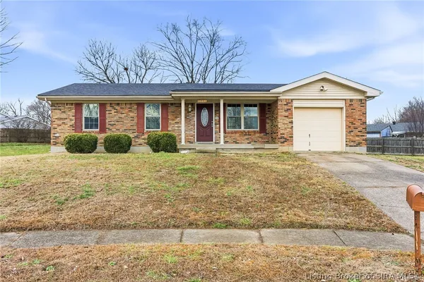 $299,900 | 2301 Dunbar Drive, Jeffersonville, IN 47130
