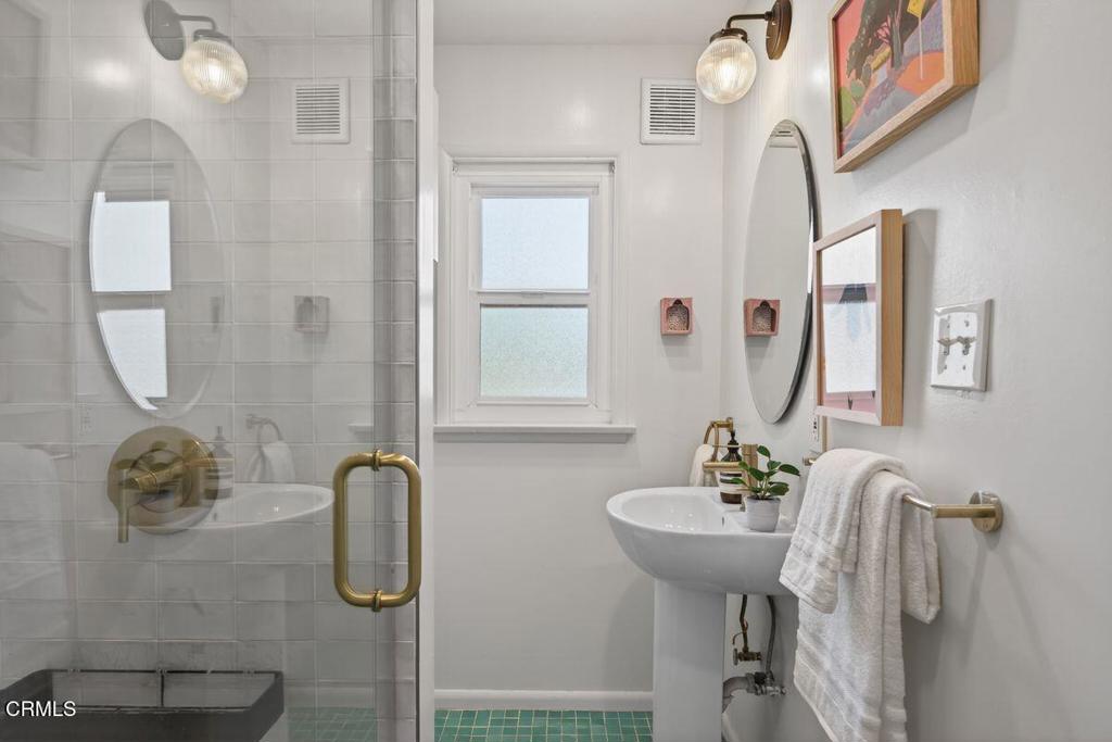 335 Encino Drive Oak View, CA 93022 - Photo 18 of 59