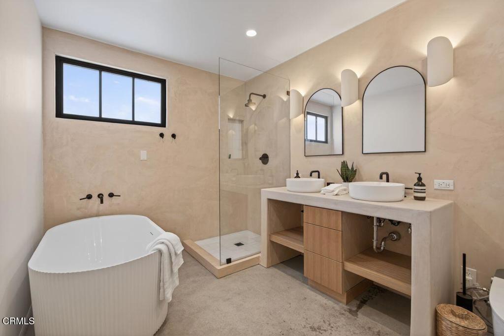 335 Encino Drive Oak View, CA 93022 - Photo 27 of 59