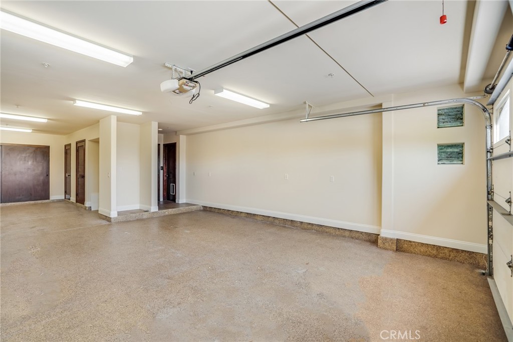 2320 Crestview Drive Laguna Beach, CA 92651 - Photo 25 of 28 a view of an empty room