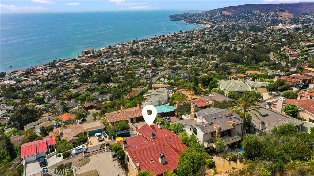 2320 Crestview Drive Laguna Beach, CA 92651 - Photo 27 of 28 an aerial view of multiple house