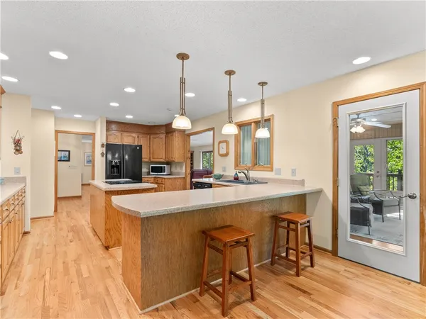 $739,000 | 213 Shipmaster Drive, Salem, SC 29676