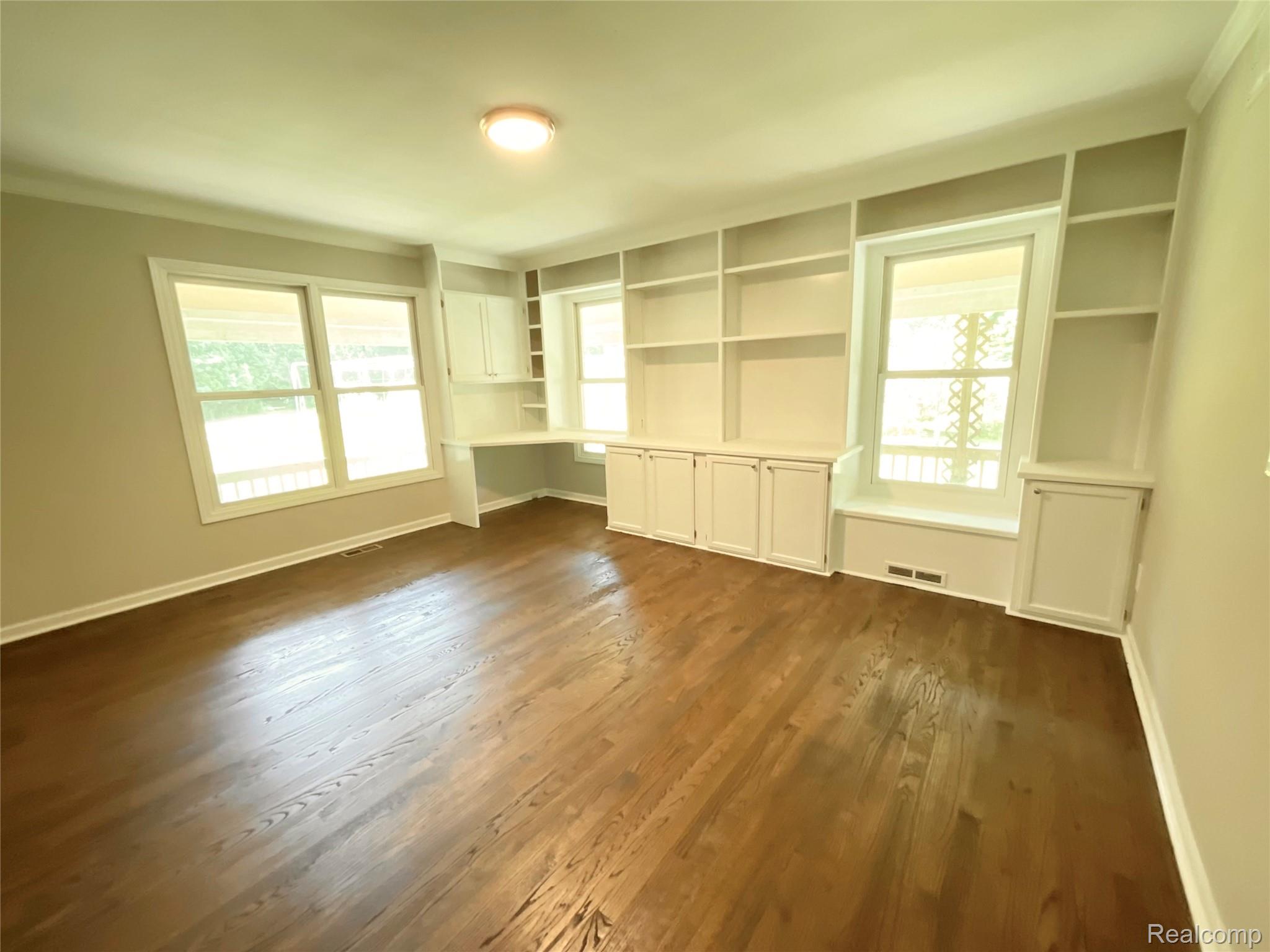 3425 East Sutton Road Dryden, MI 48428 - Photo 12 of 74 IMG_0929.jpeg