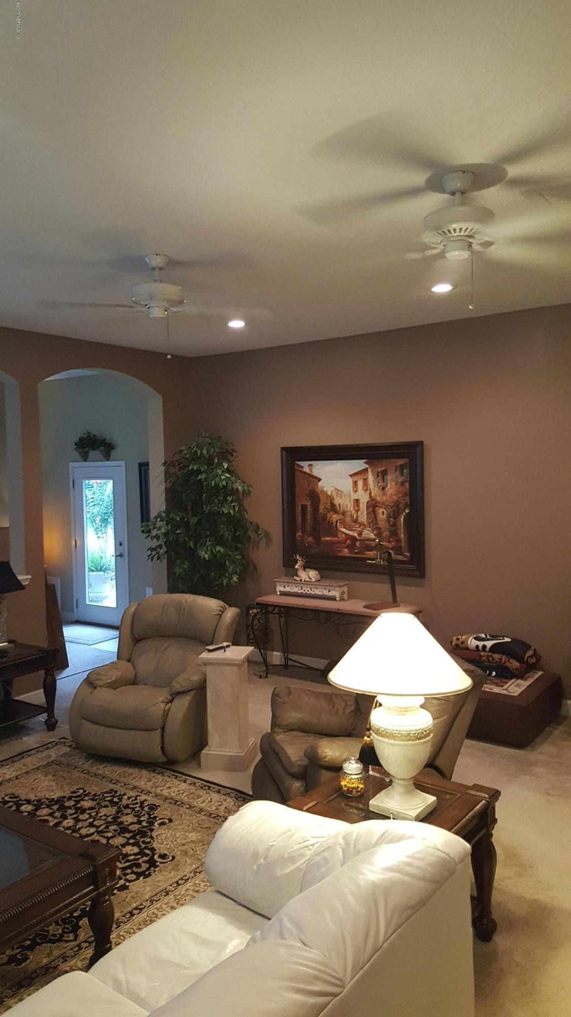 2521 Crooked Creek Point Road Middleburg, FL 32068 - Photo 20 of 39 Gathering Room