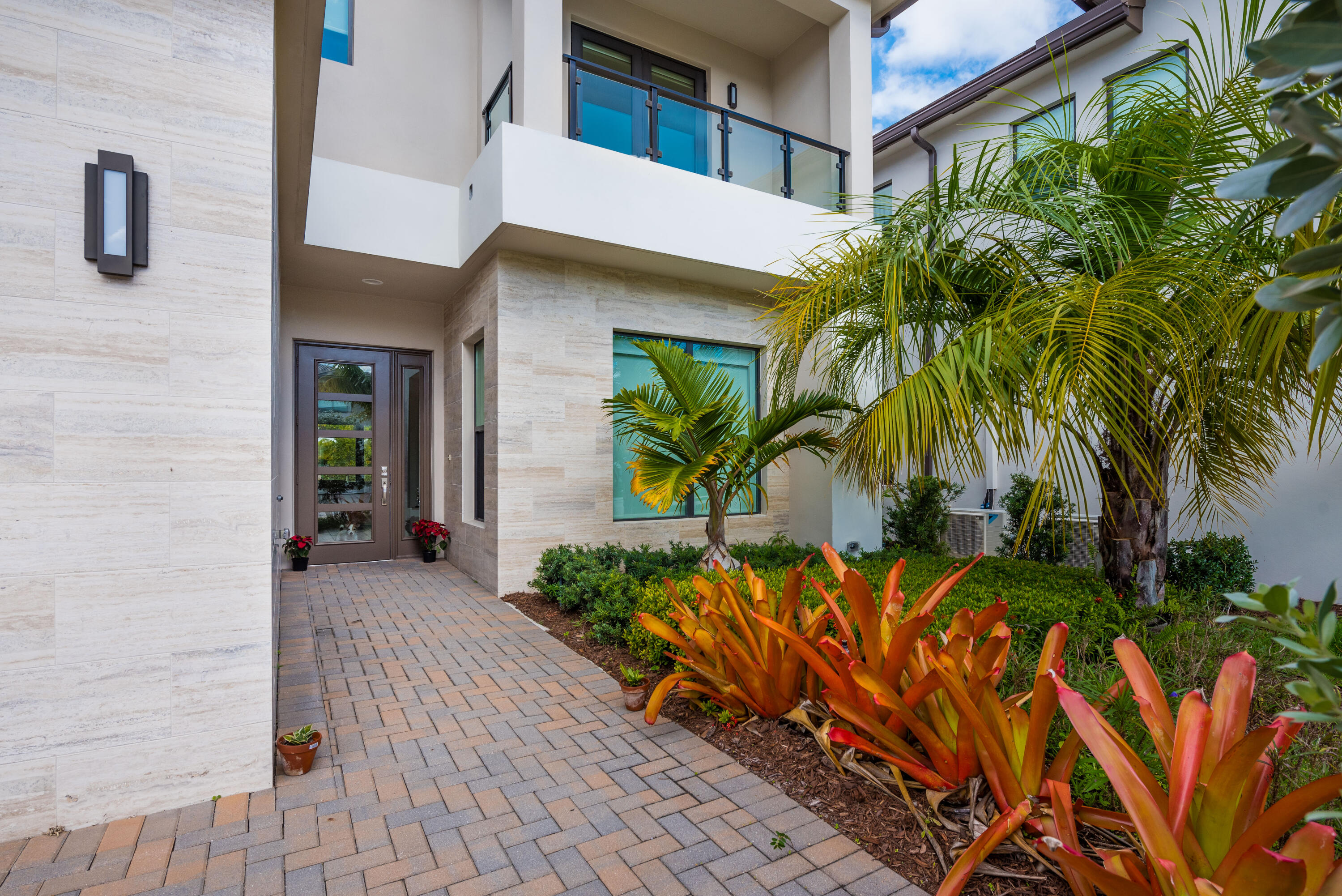 8131 Laurel Falls Drive Boca Raton, FL 33496 - Photo 5 of 46 Front View