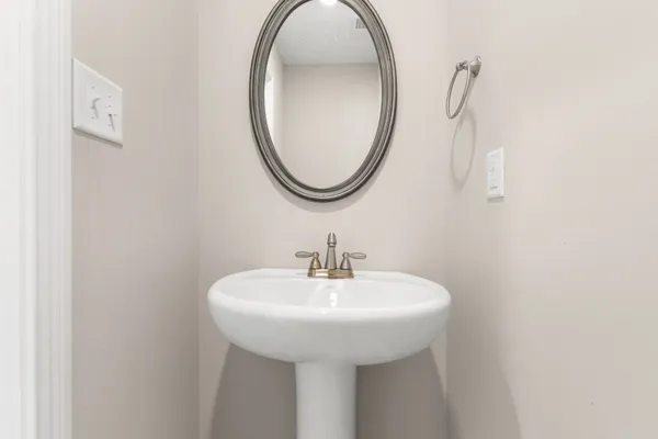 $2,500 | 618 Battery Court, Clarksville, TN 37042