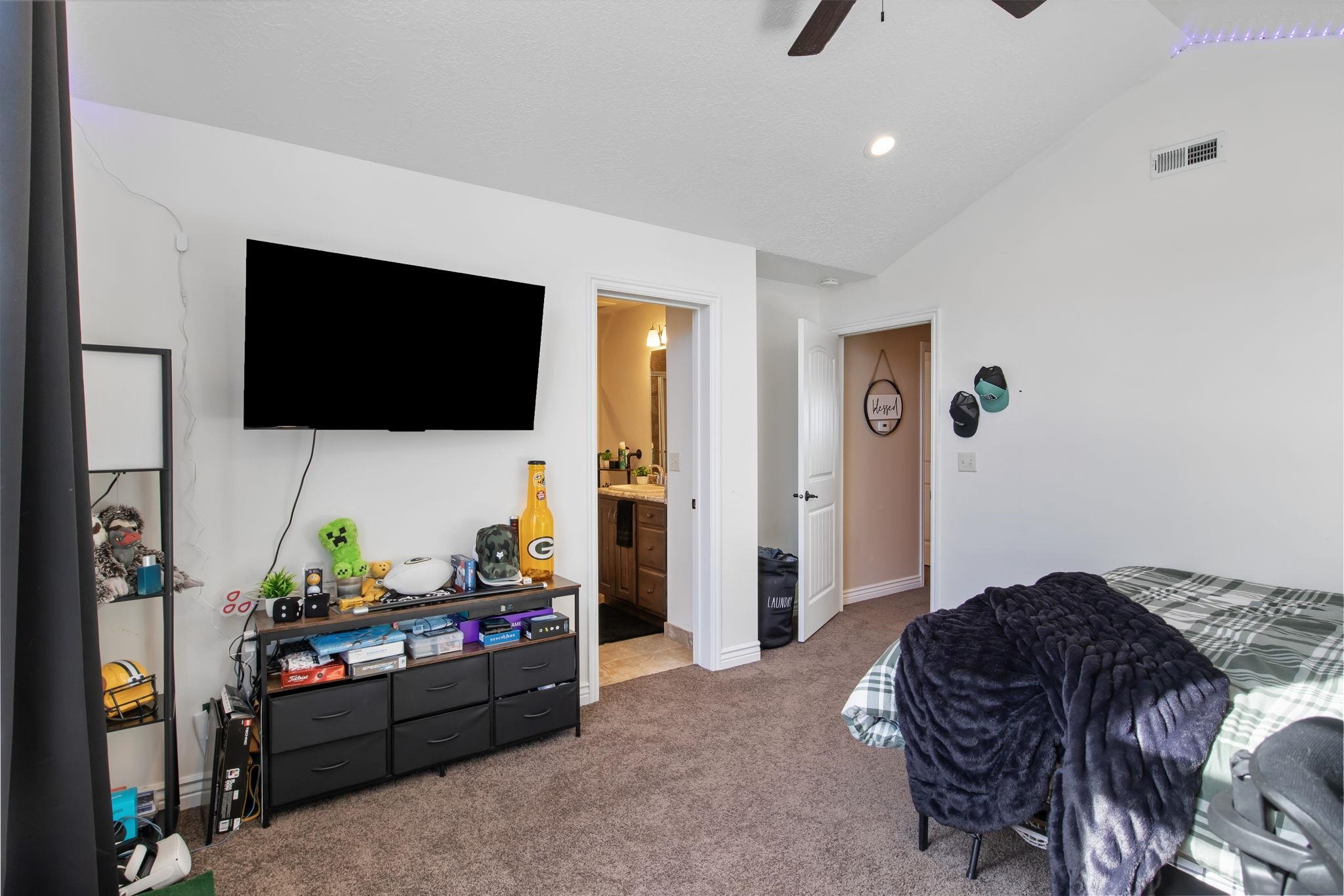 127 Red Hawk Avenue Evanston, WY 82930 - Photo 32 of 50