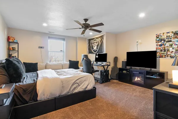 $785,000 | 127 Red Hawk Avenue, Evanston, WY 82930