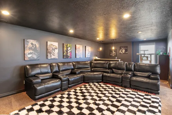 $785,000 | 127 Red Hawk Avenue, Evanston, WY 82930