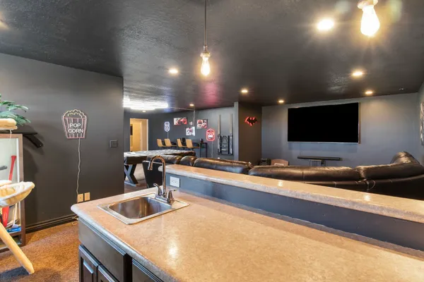 $785,000 | 127 Red Hawk Avenue, Evanston, WY 82930