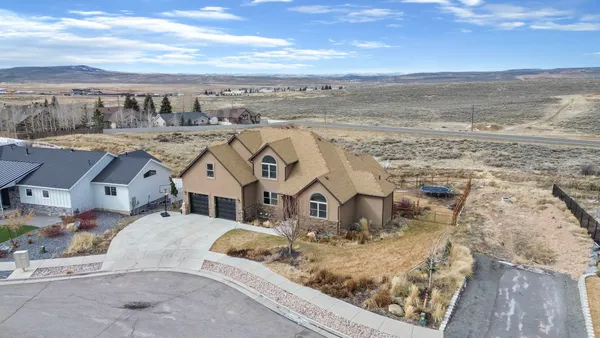$785,000 | 127 Red Hawk Avenue, Evanston, WY 82930