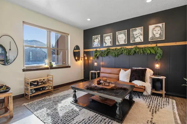 $785,000 | 127 Red Hawk Avenue, Evanston, WY 82930