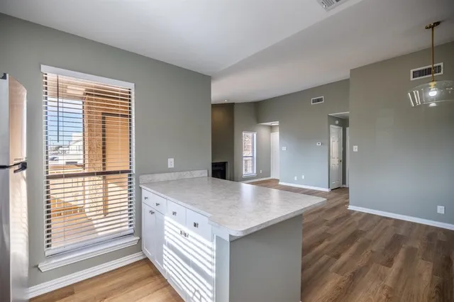 $154,900 | 1204 Calico Lane, Unit 724, Arlington, TX 76011