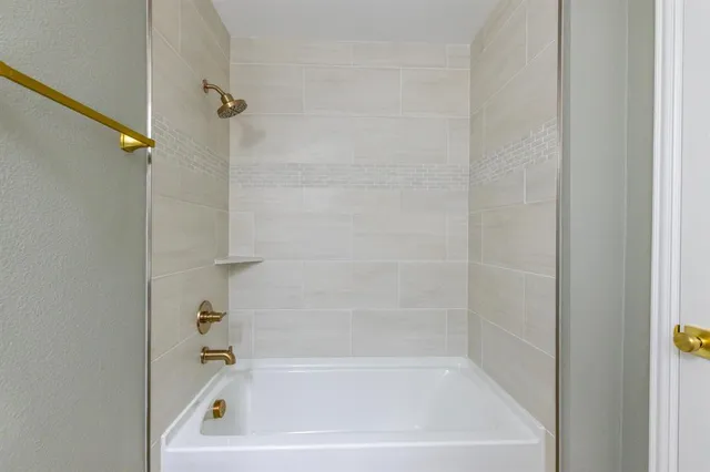 $154,900 | 1204 Calico Lane, Unit 724, Arlington, TX 76011