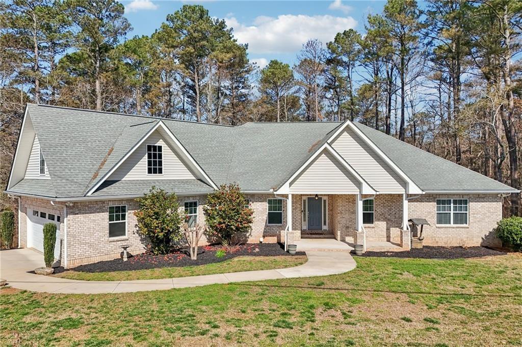 7055 Bannister Road Cumming, GA 30028 - Photo 5 of 50 Gallery Image 5
