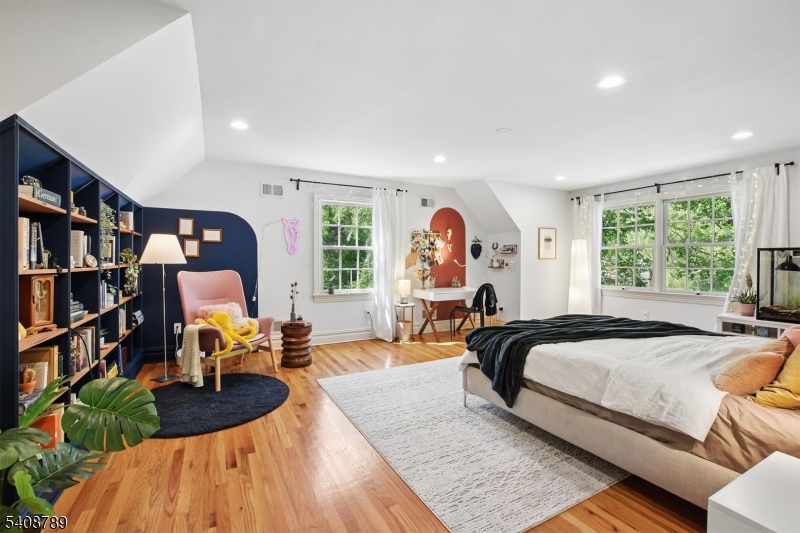 98 Spring Hollow Road Far Hills, NJ 07931 - Photo 25 of 50