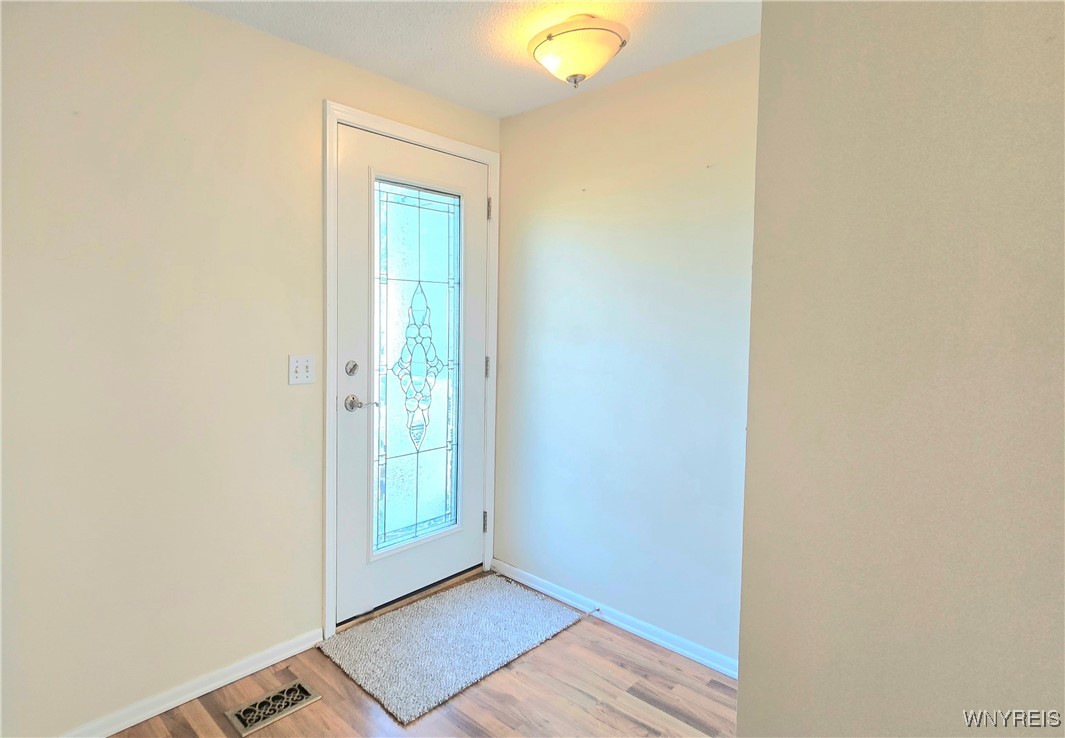 1350 Peppertree Drive Evans, NY 14047 - Photo 8 of 44