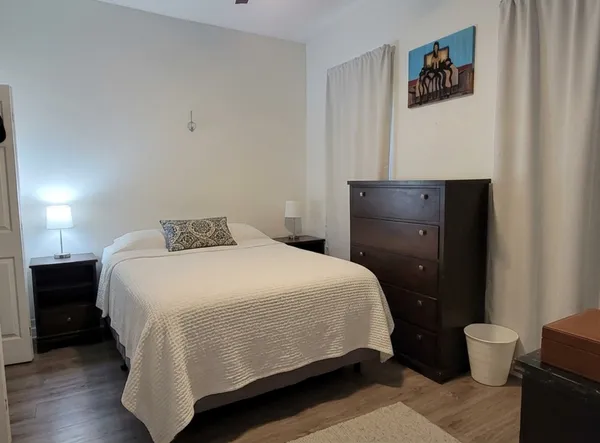 $995,000 | 1527 West 18th Place, Chicago, IL 60608