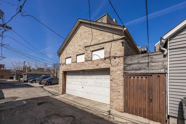 $995,000 | 1527 West 18th Place, Chicago, IL 60608