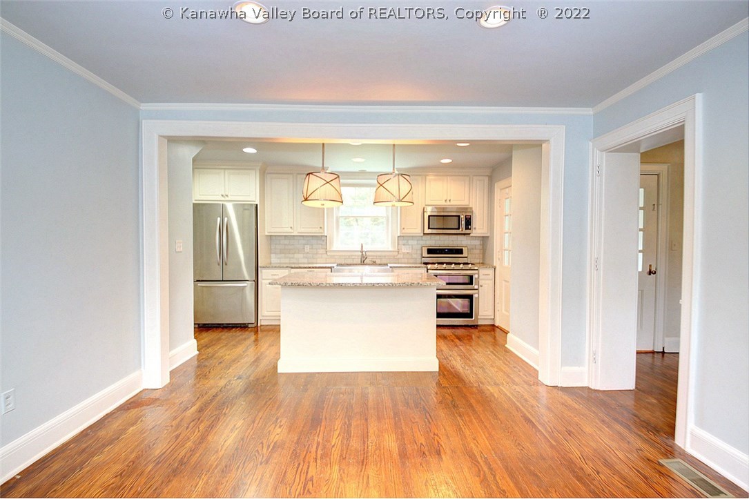 10 Roller Road Charleston, WV 25314 - Photo 8 of 30 Gallery Image 8